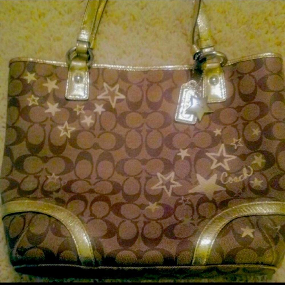 Beautiful coach, poppy bag,